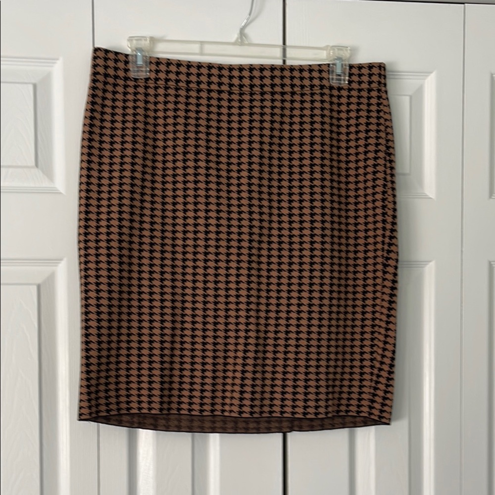 Houndstooth Skirt